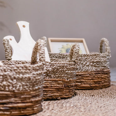 KUTUS Storage Basket – Handwoven Seagrass & Banana Fibre Design - CozyVibe.eu
