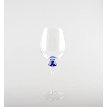 Lot of 4 wine glasses with extra accent on foot