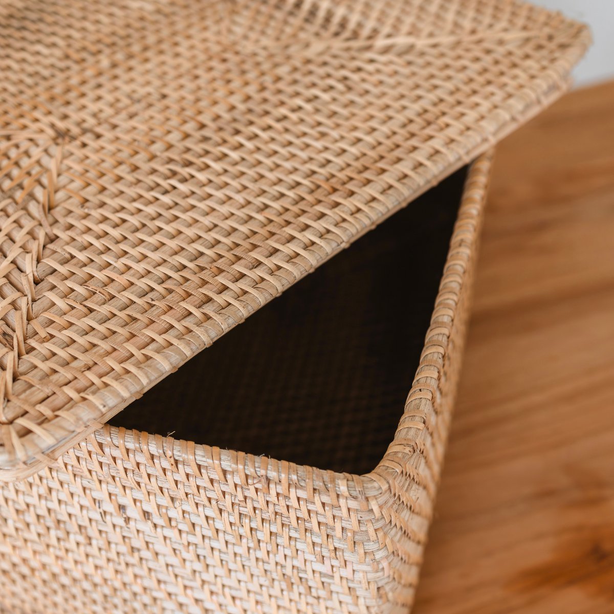 Storage Basket with Lid  – Shelf Basket made from Beige Rattan – Handwoven Decorative Basket GRAHA (2 sizes)
