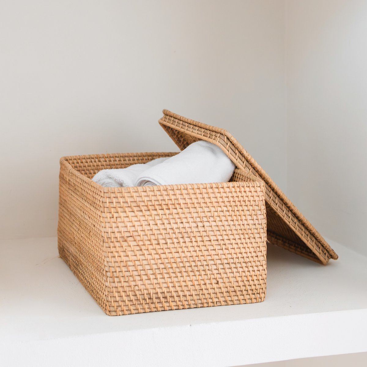 Storage Basket with Lid  – Shelf Basket made from Beige Rattan – Handwoven Decorative Basket GRAHA (2 sizes)