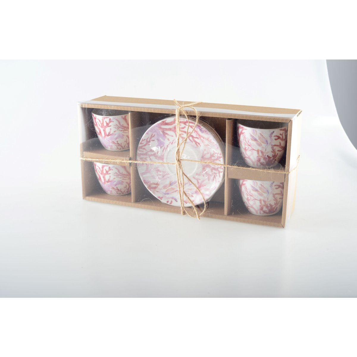 Set of 4 coffee cups and saucers - pink coral patters