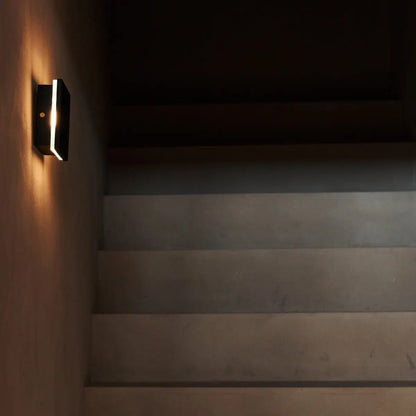 Lane Black Rechargeable Wall Light – 5000K