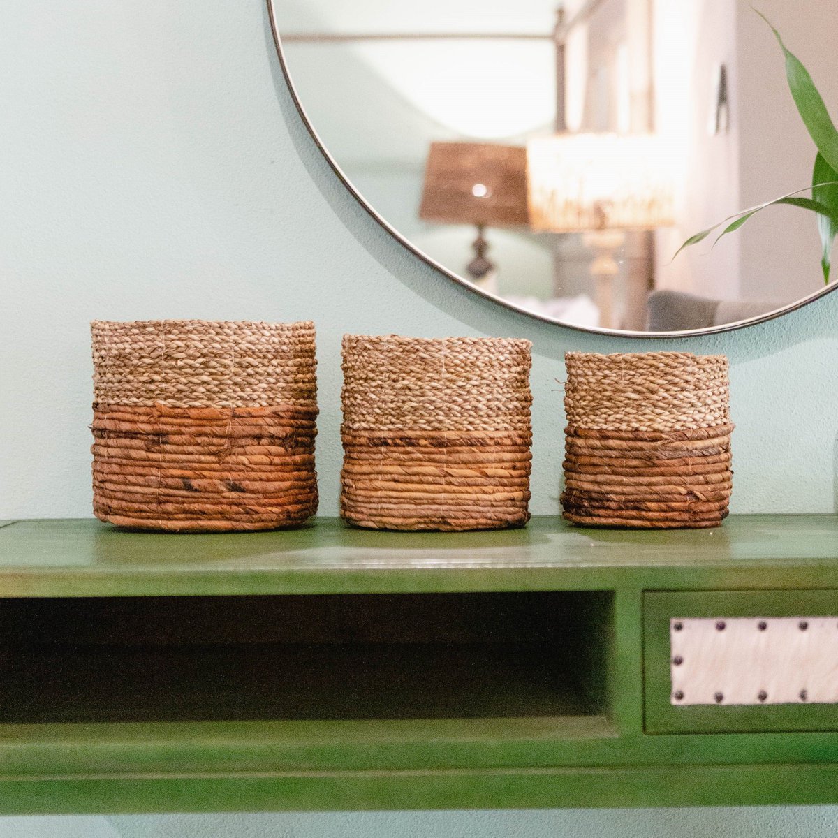 Seagrass Basket BHINNEKA (two-coloured) | Plant Basket | Small Storage Basket | Woven Boho Basket | Planter | Decorative Basket | Round Flower Basket