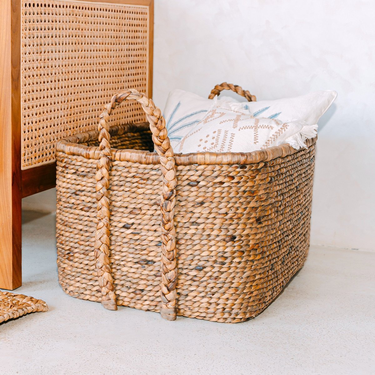 MENTARI water hyacinth basket, durable handmade laundry storage for home use