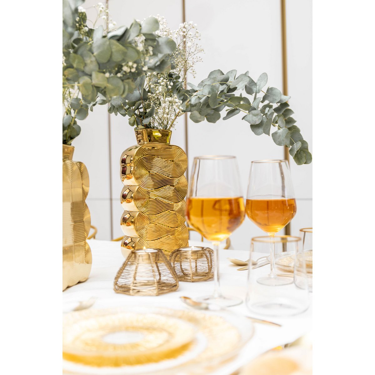 Conical candle holder golden wire 11x11x6cm