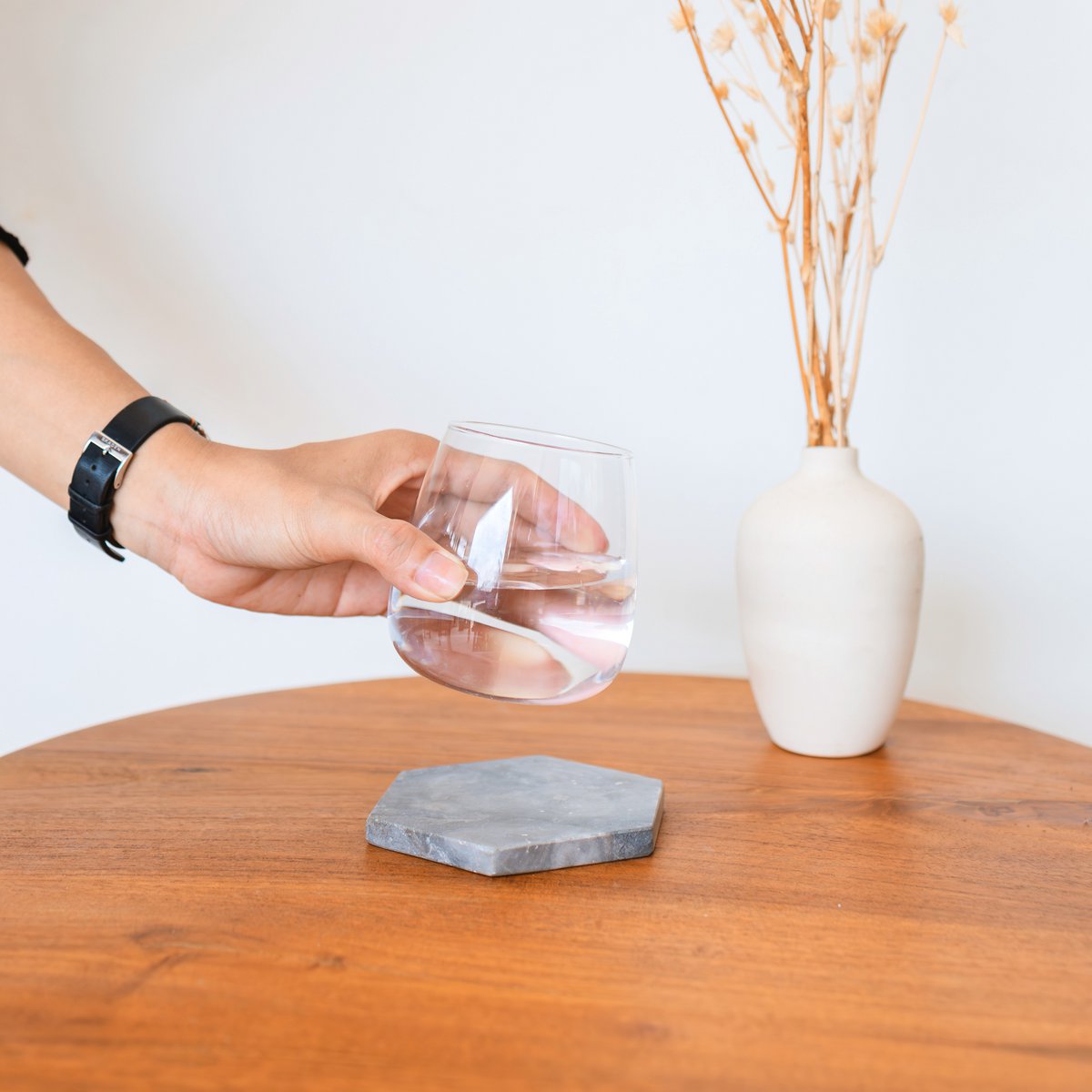 Marble Coasters Grey – Hexagonal Coasters for Mugs or Glasses – Handmade Coasters Set of 4 or 8 INAI (grey)
