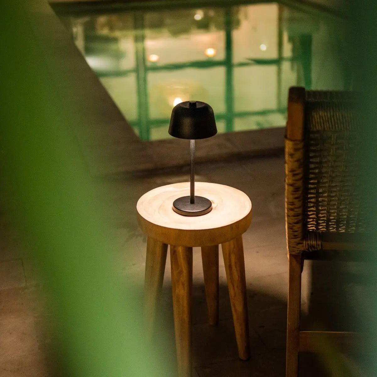 Durable metal Anton Lamp with rechargeable cordless lighting feature