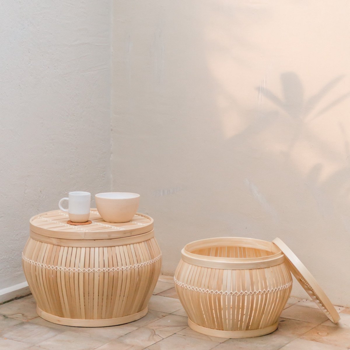 Batavia bamboo basket coffee table with lid and storage function
