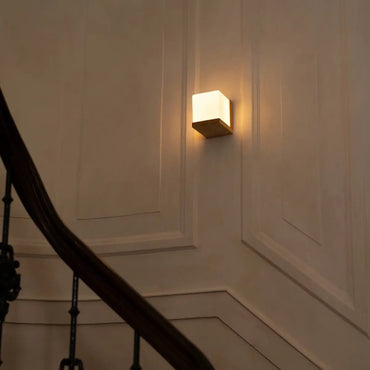 Sustainable Lizzy Wall Lamp with cordless rechargeable feature