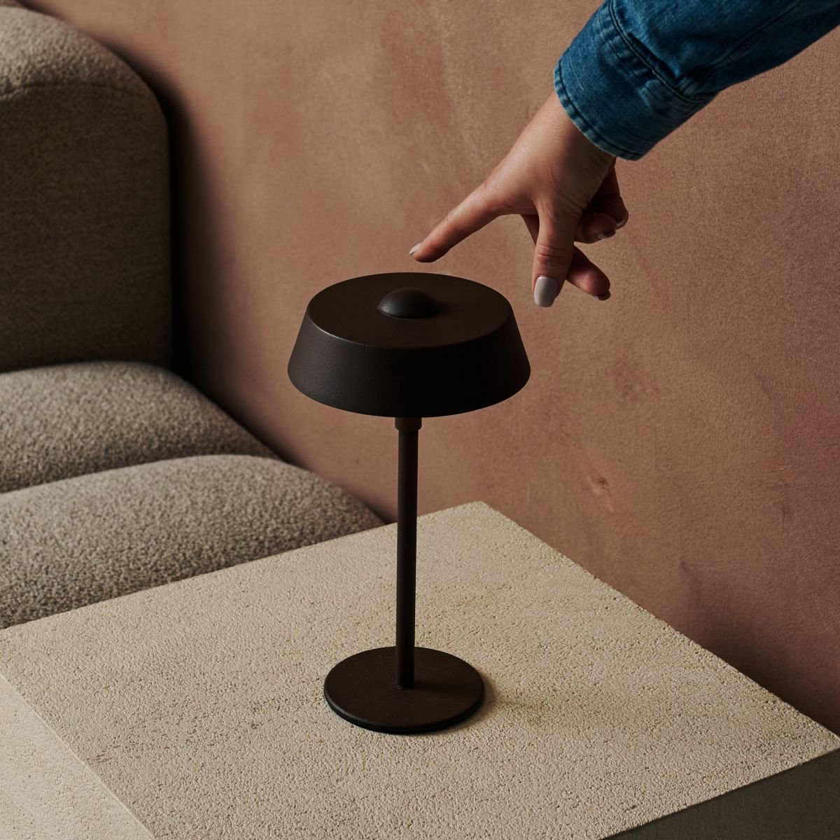 Luca Mocha Brown – Rechargeable Lamp – Touch Control On Table