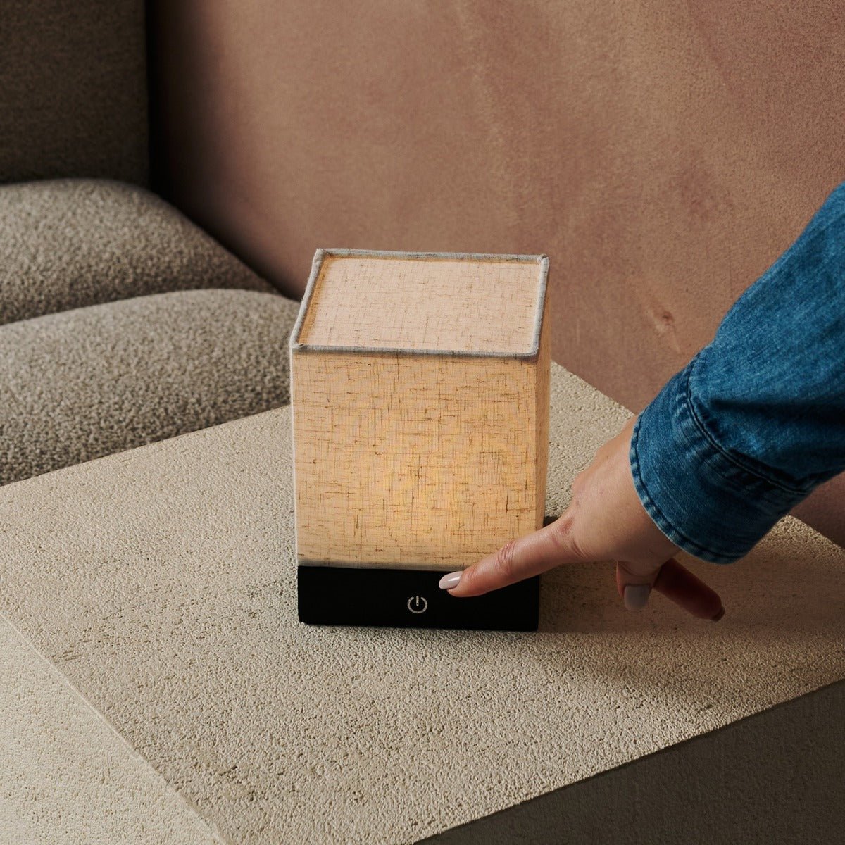 Zano Black touch control lamp for cozy sofa side lighting