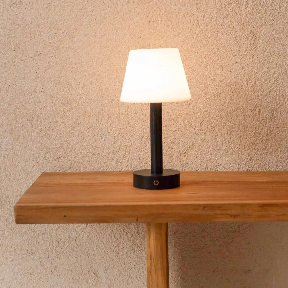 Zoë Black dimmable lamp creating elegant and cozy home lighting