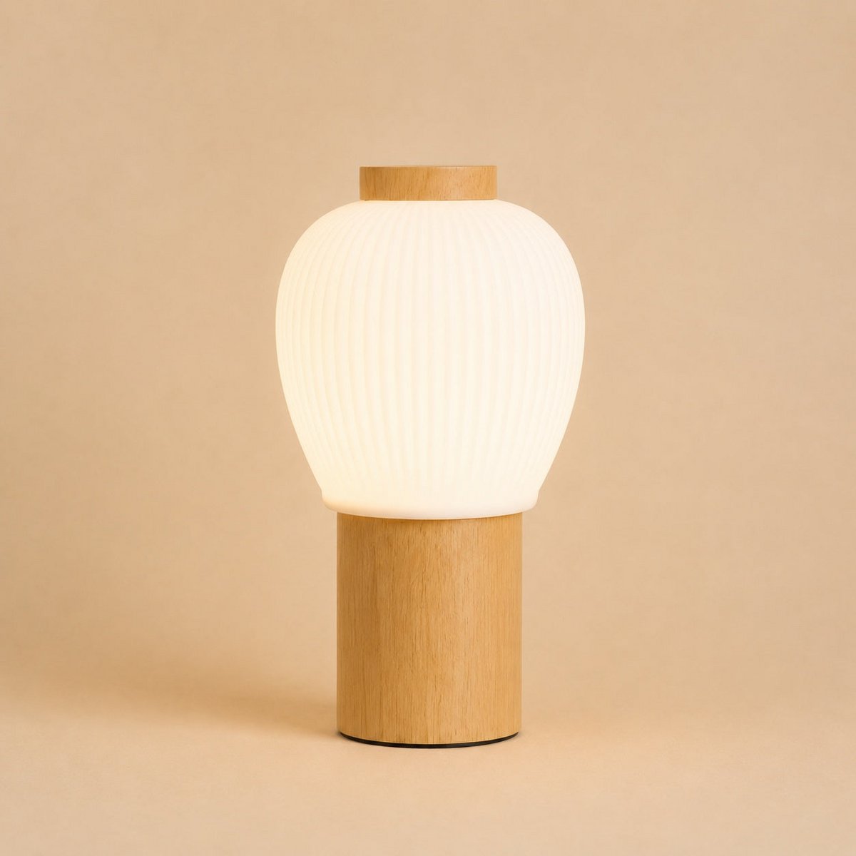 Lot Light Brown Wooden and Glass Table Lamp