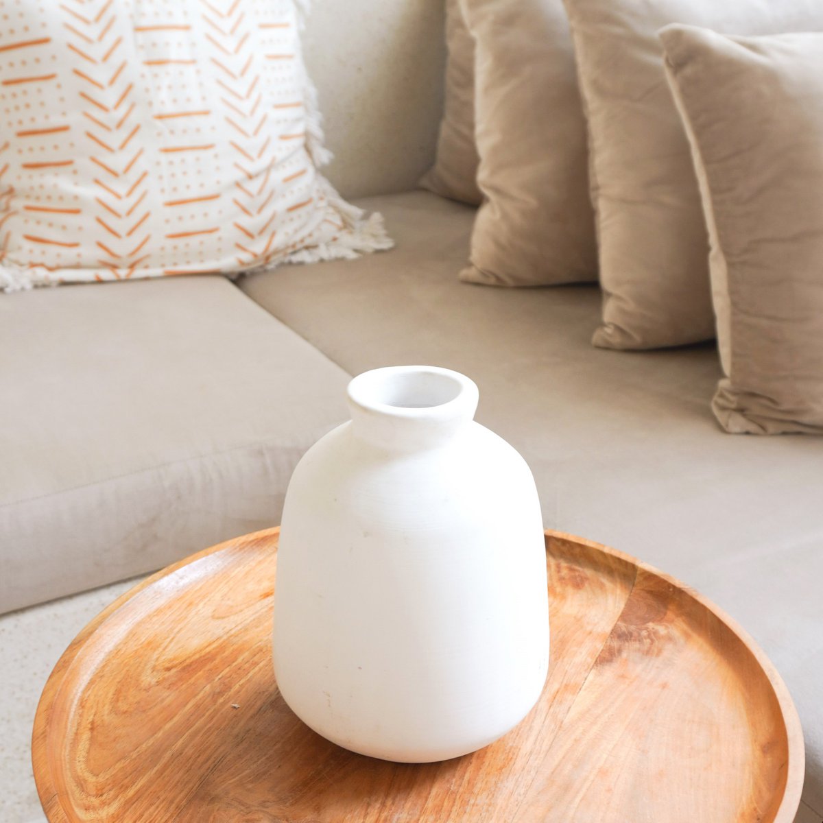 CozyVibe – dekorative runde Blumenvase als Wohnzimmerdekoration