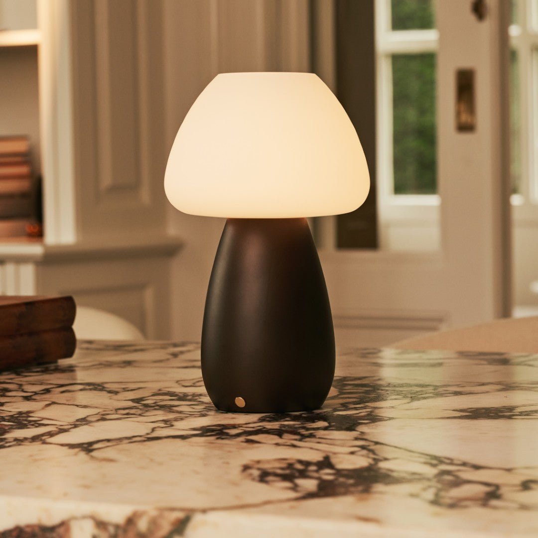 Bear Dark Brown – Rechargeable Lamp – Stylish cordless lamp for modern home décor