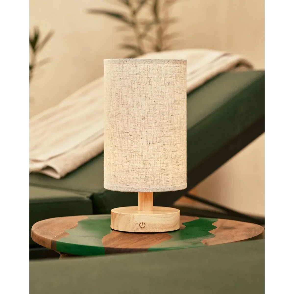 Ben Light Brown – Cordless wooden lamp offering warm ambient lighting