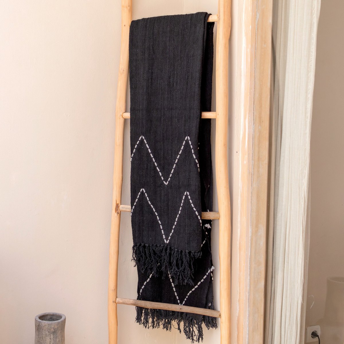 Boho Black Handwoven Cotton blanket Blanket hanging with decorative fringes