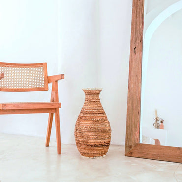 TUMBAK Vase