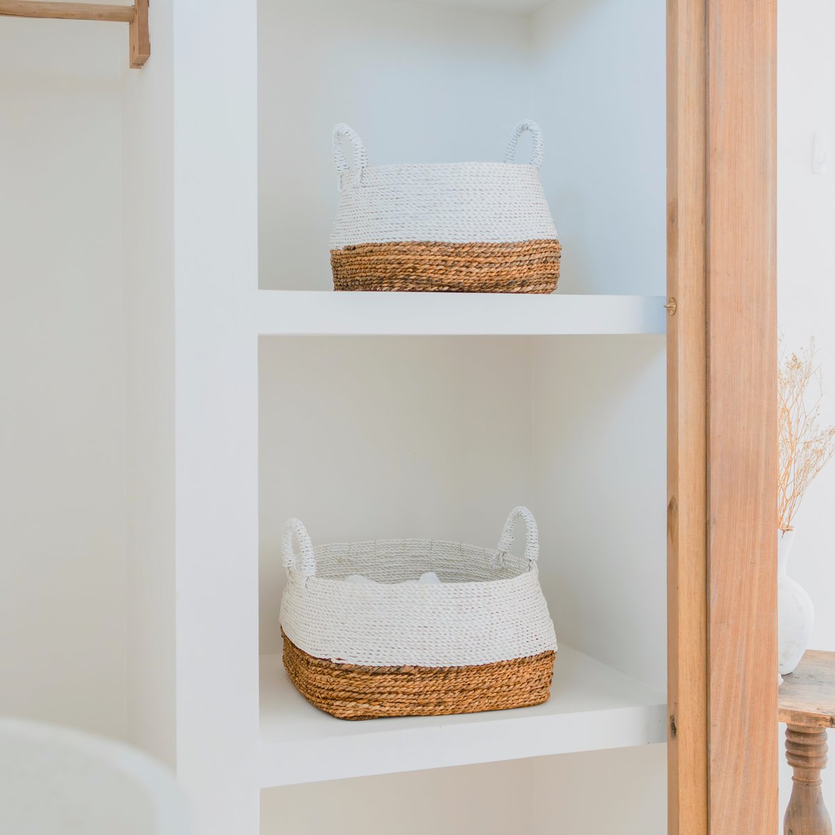Woven Storage Basket White – Boho Decorative Basket – Square Laundry Basket – Shelf Basket Made of Banana Fibre MAJALENGKA white (3 sizes)
