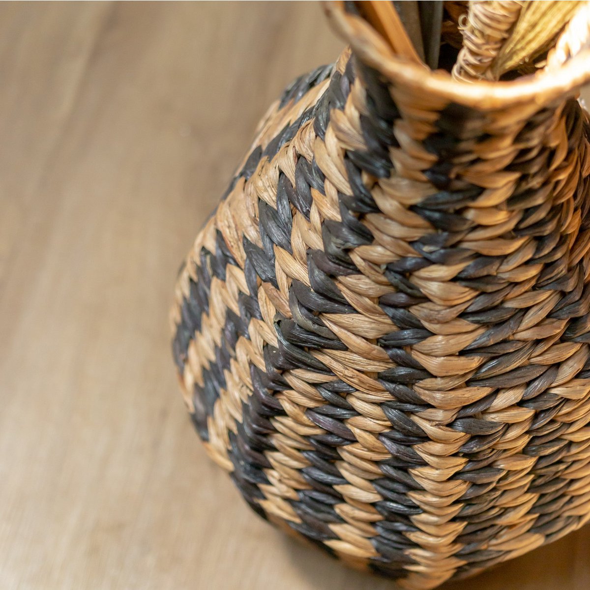 DAYANA Boho Vase natural water hyacinth basket handmade design