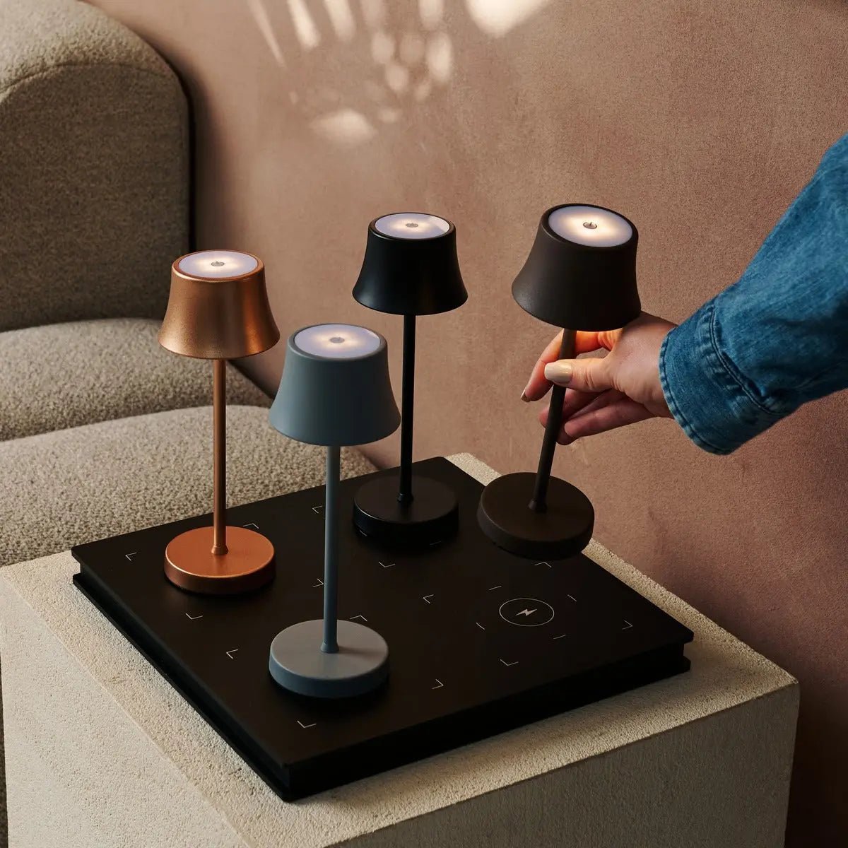 De Pijp Mini – Rechargeable Table Lamp – Available in Mouse Grey, Copper, and Midnight Black finishes