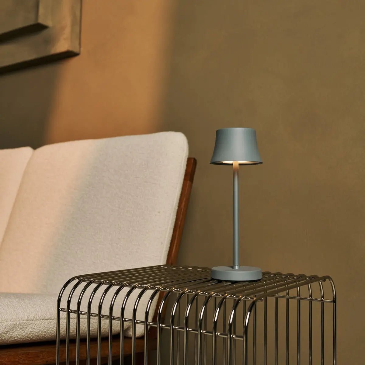 De Pijp Mini – Rechargeable Table Lamp – Modern cordless lamp used as a stylish home accent