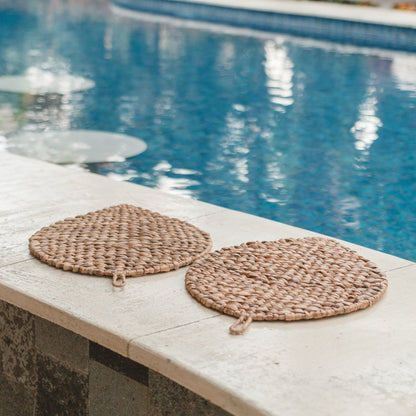 DITU Placemats – Leaf - Shaped Water Hyacinth Set - CozyVibe.eu