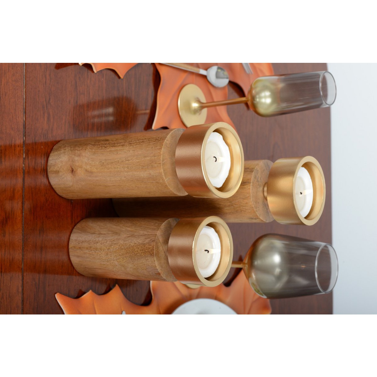 Wood and golden metal candle holder 27cm