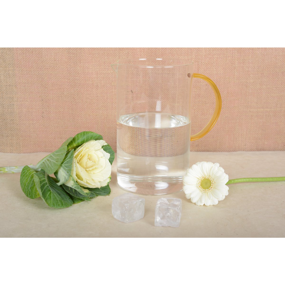 Glazen karaf met handvat – Transparant & geel ontwerp 1,5L