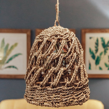 Handwoven Seagrass Pendant Light PADANG for cozy interior decor