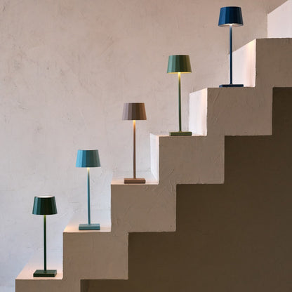 Jasper Mocha Brown – Wireless Lamp – Cordless lamp creating ambiance on outdoor patio steps