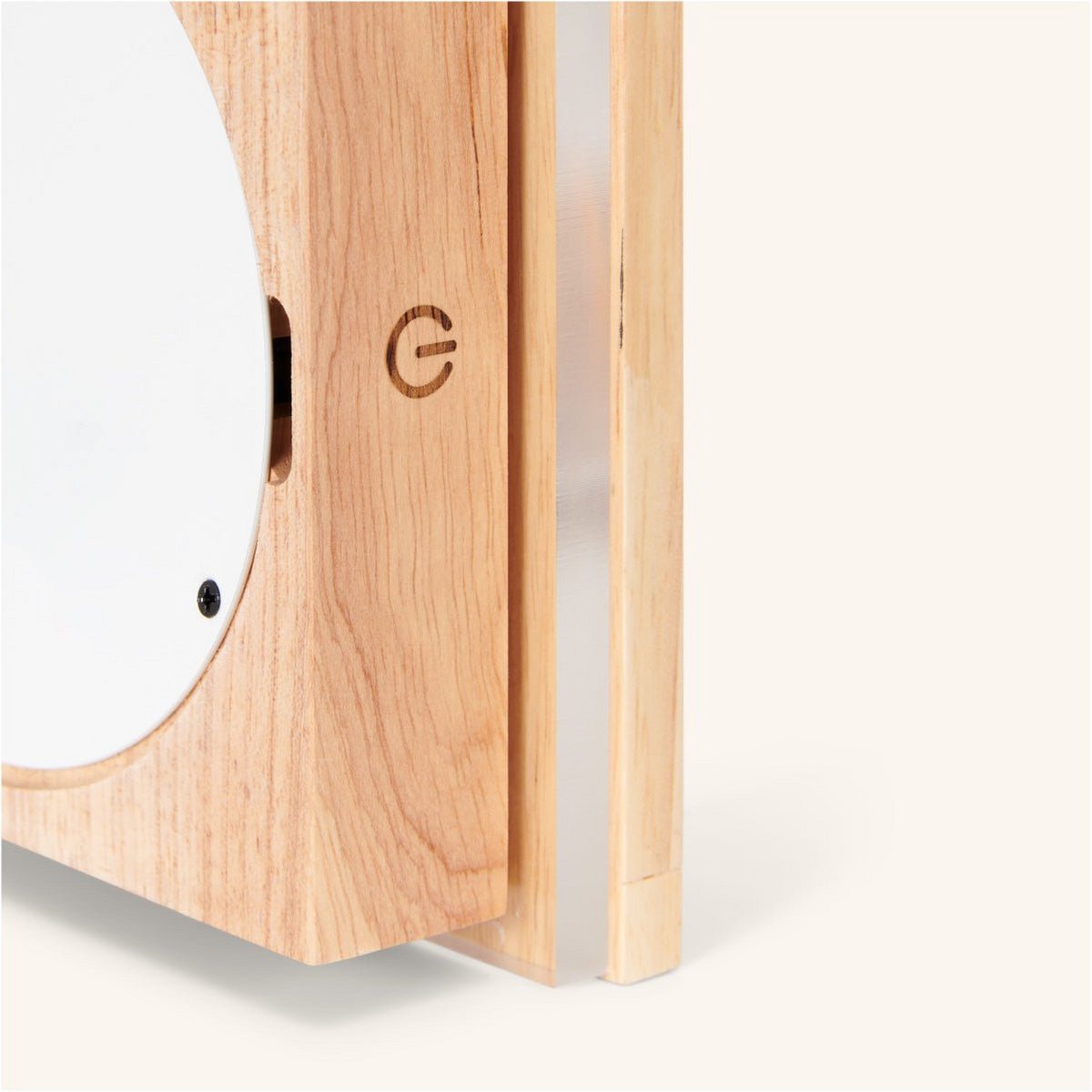 Lane Wooden Wall Lamp – Cordless & Rechargeable Lighting - CozyVibe.eu