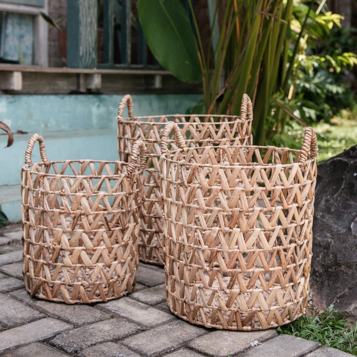 NAILAKA mand – Waterhyacint met open zigzagpatroon (3 maten)