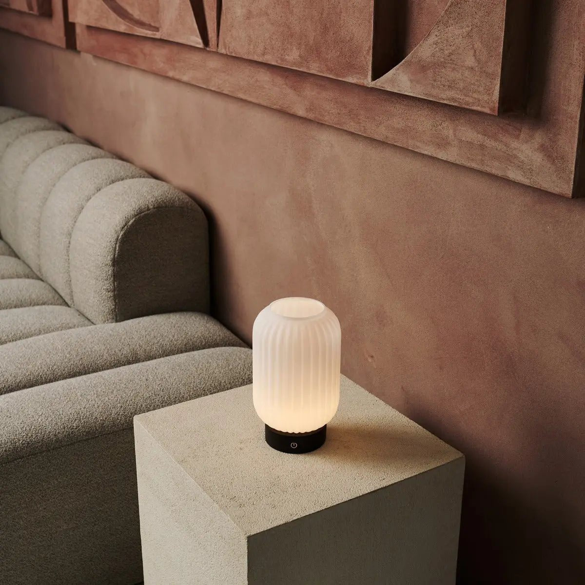 Lilly Rechargeable Lamp – Eco-friendly frosted glass light for cozy ambience