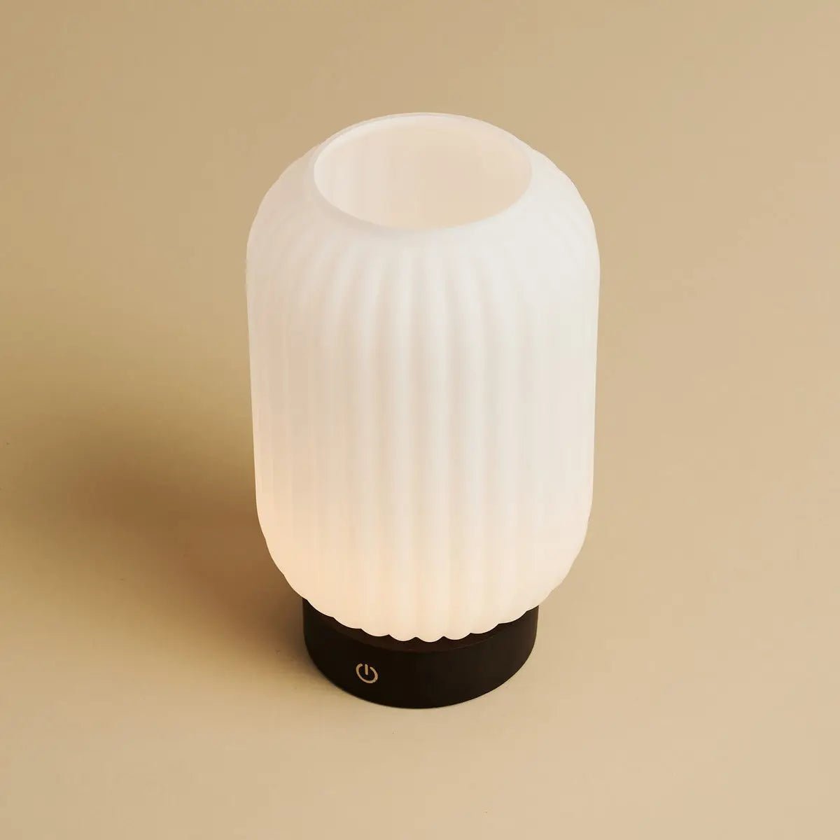 Lilly Rechargeable Lamp – Handmade frosted glass table lamp with USB charging