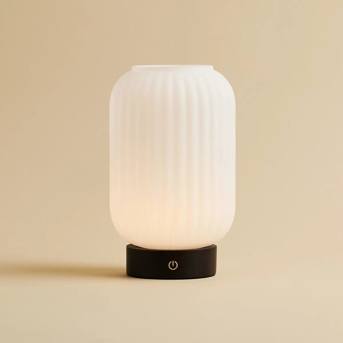 Lilly Rechargeable Lamp – Portable frosted glass lamp for indoor and outdoor