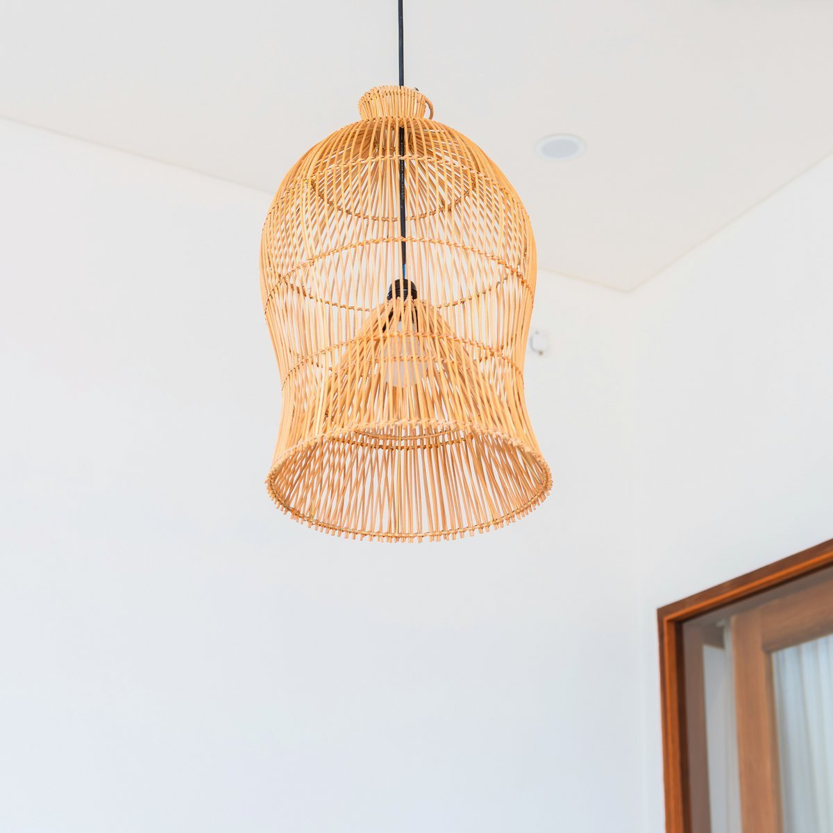 MAHARA Rattan Lampshade – Handmade Boho Ceiling Pendant Light - CozyVibe.eu