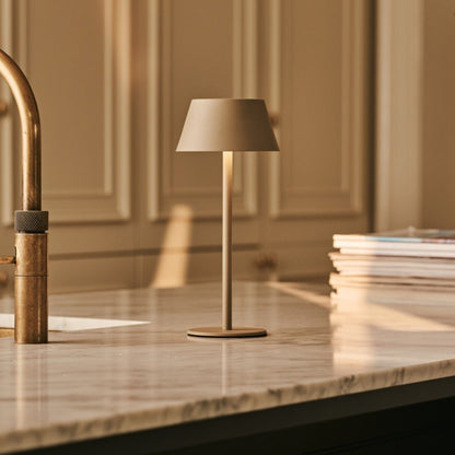 Milou Table Lamp – Stylish rechargeable lamp for home and office use