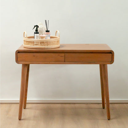 NEIRA Rattan Tray – Round Handmade Beige Decorative Serving Tray - CozyVibe.eu