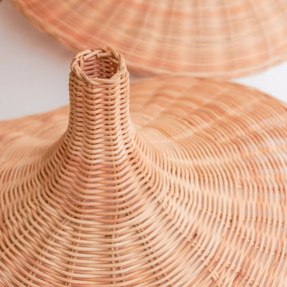 Rattan Lamp | Natural Lampshade SAYAN Funnel Shaped Pendant Lamp Made of Natural Fibres (2 sizes) - CozyVibe.eu