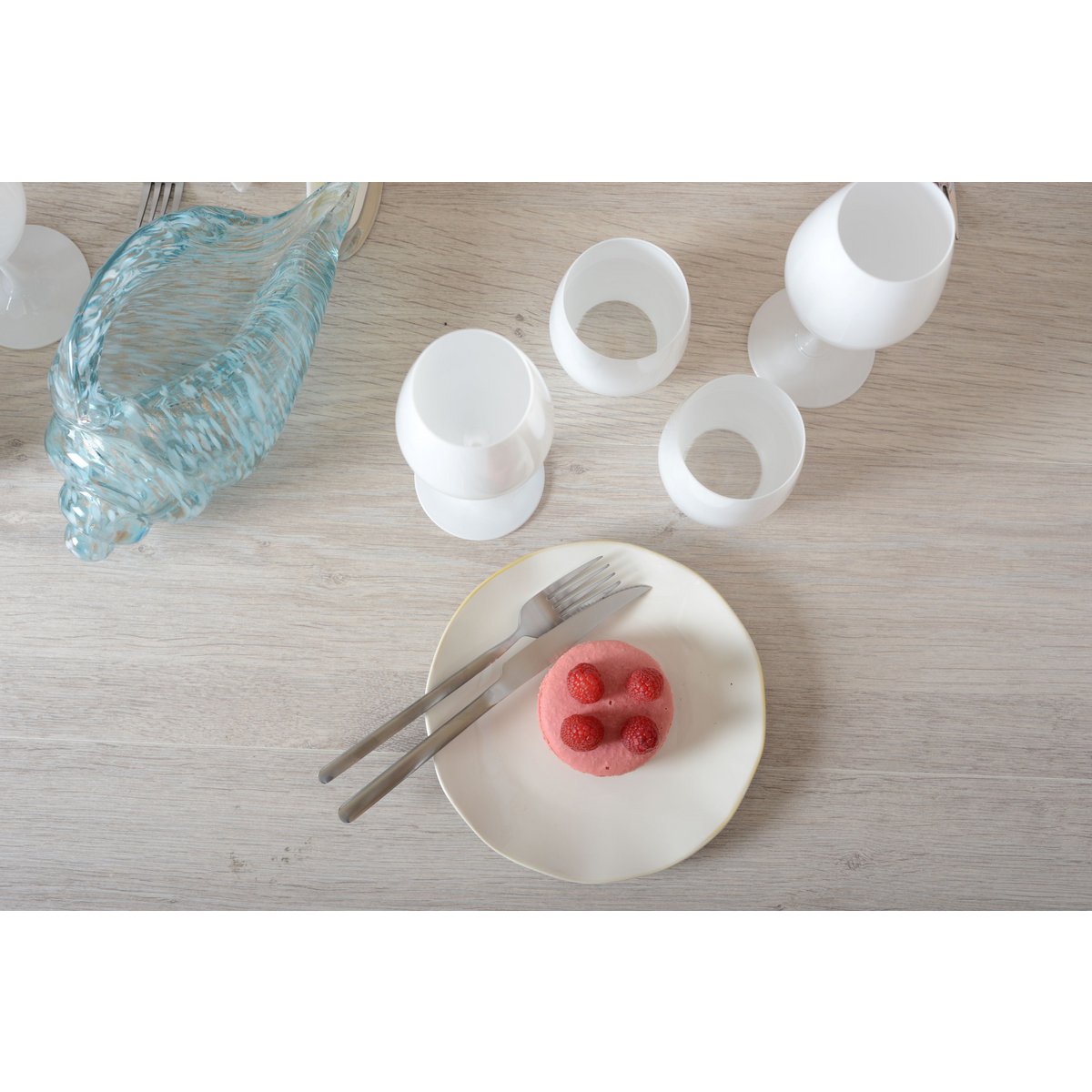 Rosa wit porseleinen dessertbord – 20 × 20 × 2 cm
