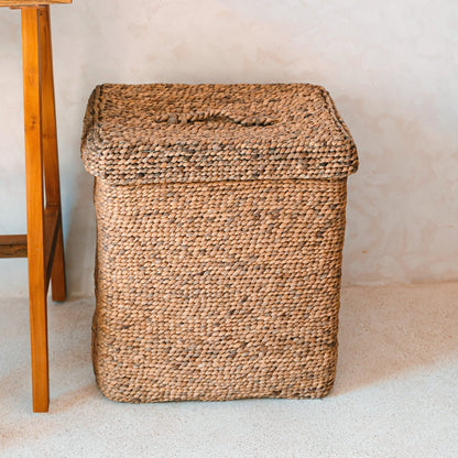 SEMERU Large Laundry Basket with Lid – Handmade Rectangular Woven Hamper - CozyVibe.eu