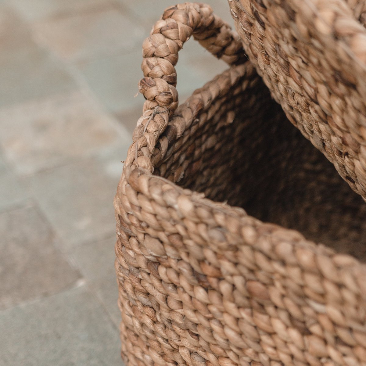Storage Basket TANIMBAR made from Water Hyacinth - CozyVibe.eu