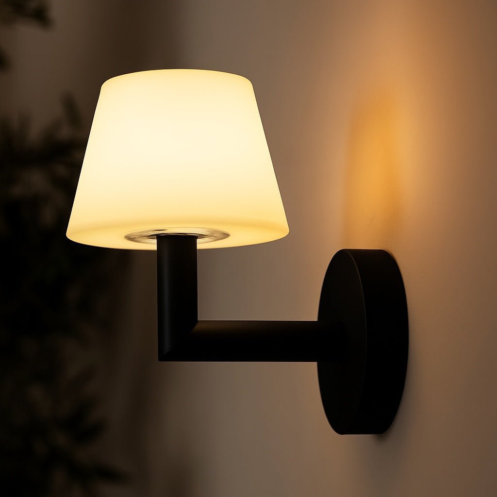 Ted Black – Wooden Rechargeable Wall Lamp – Stylish cordless wall lamp in modern interior