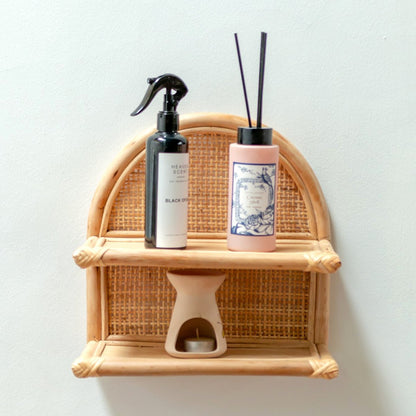 TIASA Rattan Wall Shelf – Handmade Boho Design for Stylish Storage - CozyVibe.eu
