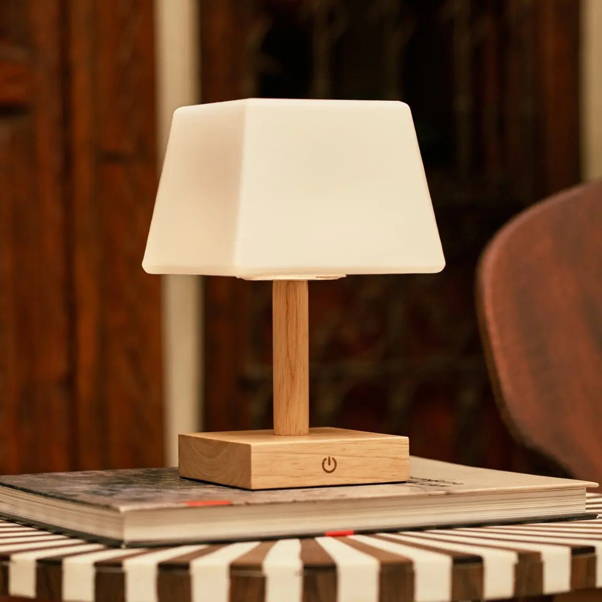 Tommy Light Brown – Wooden Table Lamp for cozy bedside décor