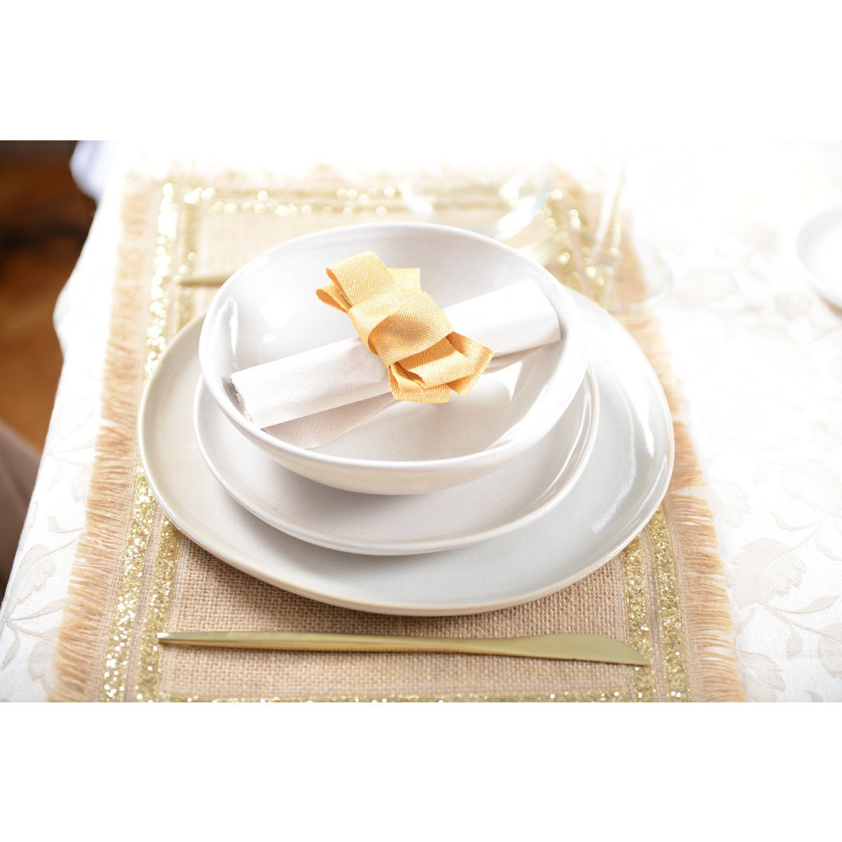 Weißer flacher Teller – CozyVibe.eu