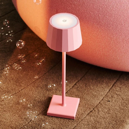 Wouter Flamingo Pink – Rechargeable Lamp – Touch dimmable cordless lamp for adjustable brightness